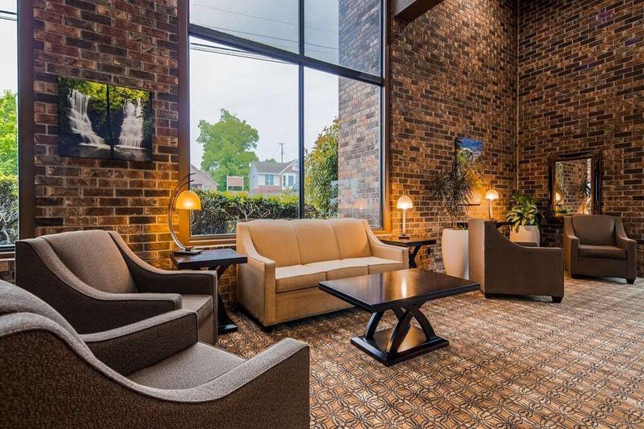 Best Western Sherwood Inn Clarksville Экстерьер фото