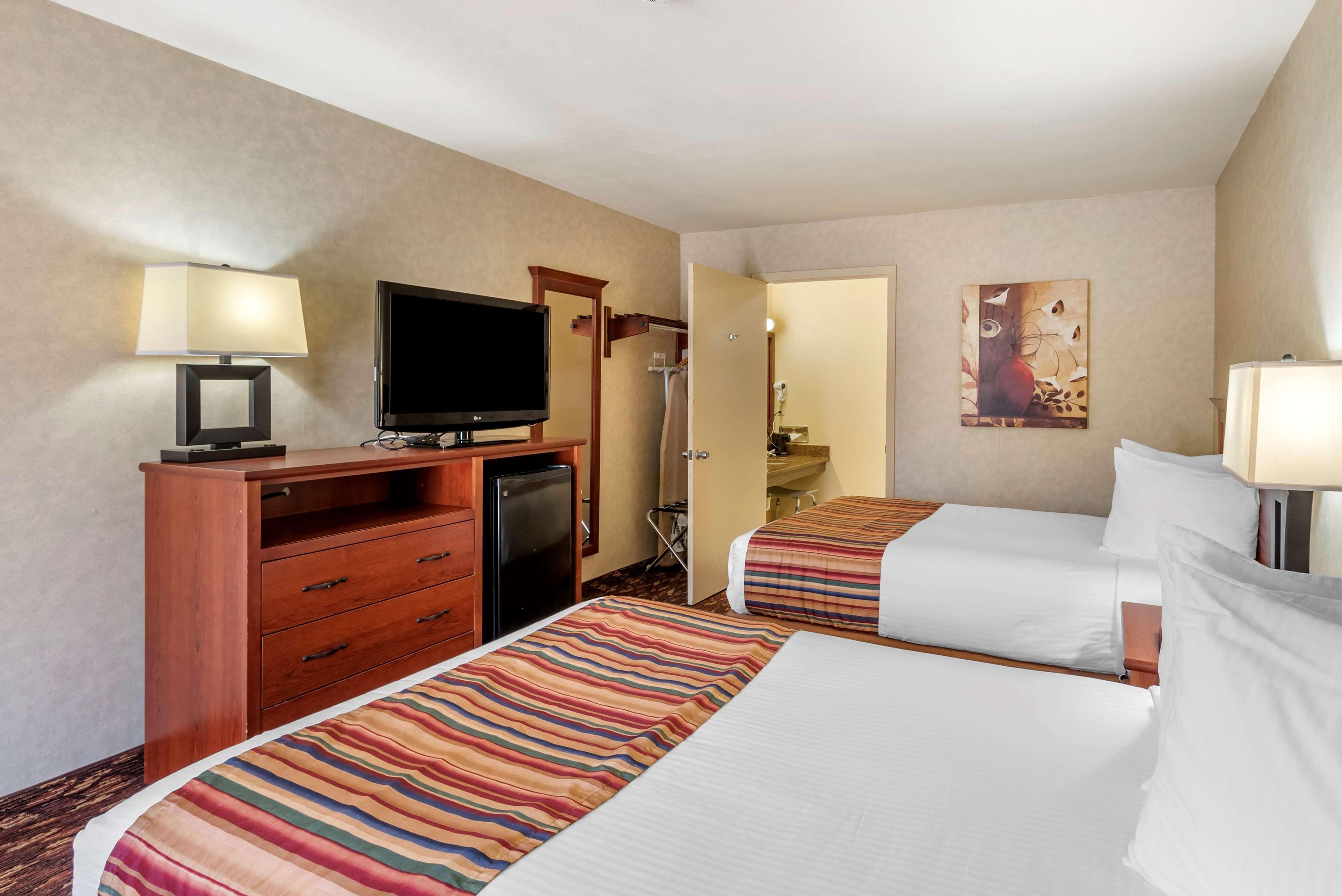 Best Western Sherwood Inn Clarksville Экстерьер фото