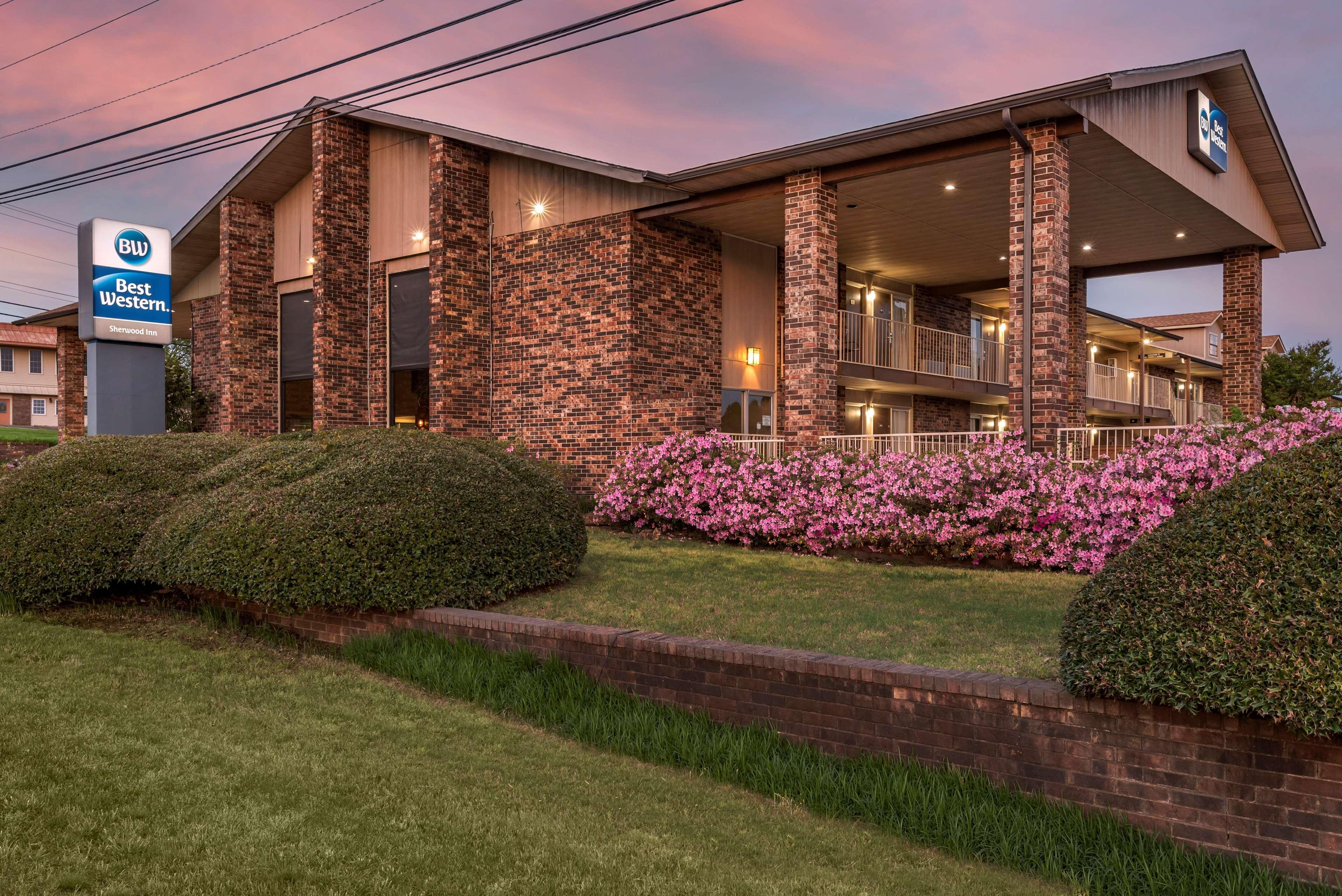 Best Western Sherwood Inn Clarksville Экстерьер фото