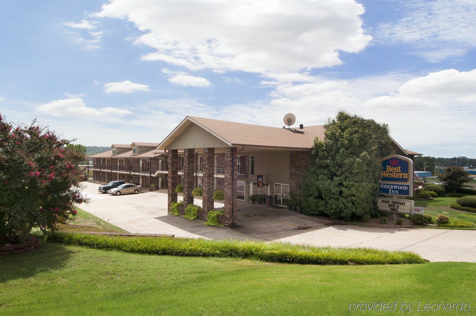 Best Western Sherwood Inn Clarksville Экстерьер фото