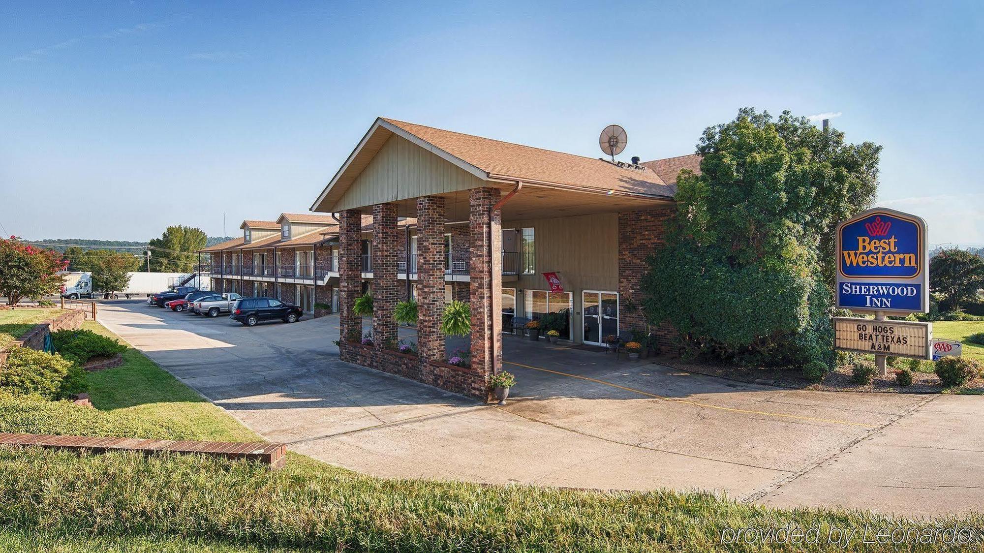 Best Western Sherwood Inn Clarksville Экстерьер фото